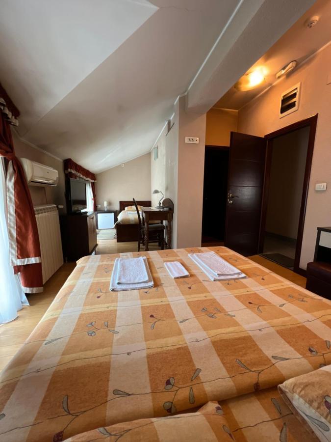 Hotel Royal Bijelo Polje Exterior foto